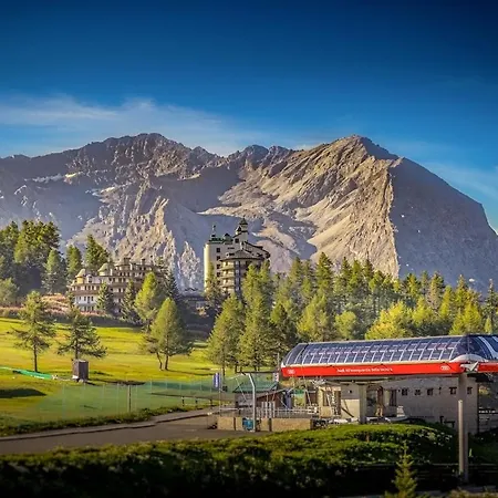 Alpine Nest - Balcony With Panoramic View Apartamento Sestriere